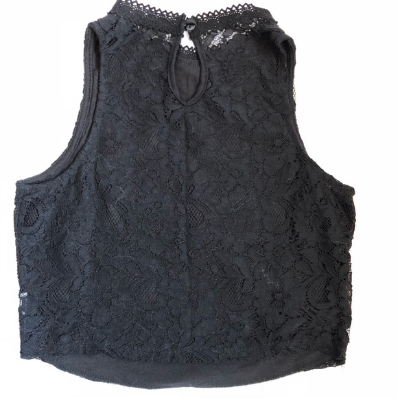 Lace Mock Neck Sleeveless Crop Top Bundle - Picture 3 of 6